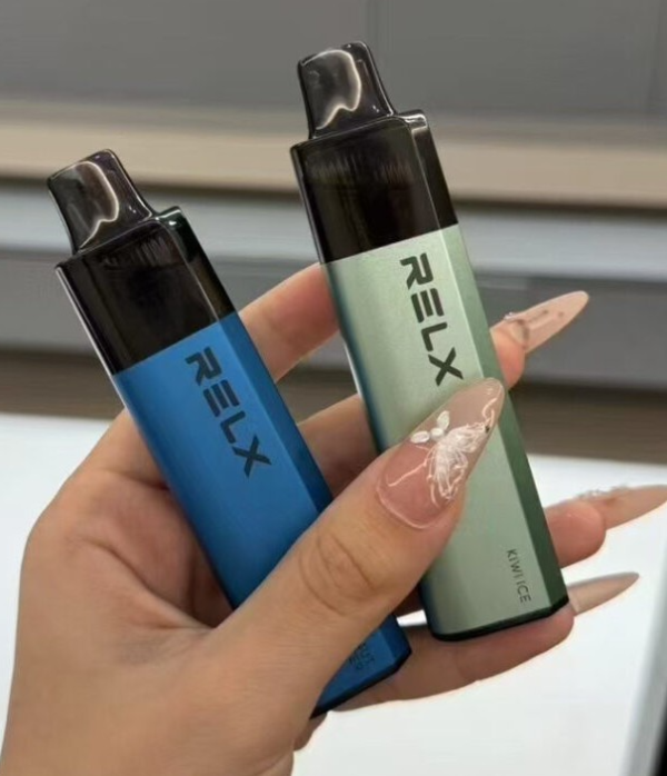 8000-2 🔥RELX 悅刻拋棄式GA8000口 有油就有電 透明油艙 高顔值(免充電)新品上綫